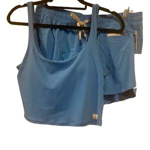 NWT Vuori shorts and sports bra set Size L/XL